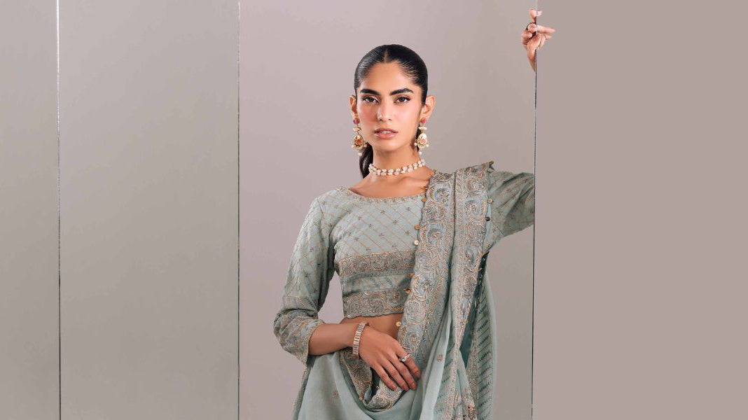 Best pakistani wedding lehenga online