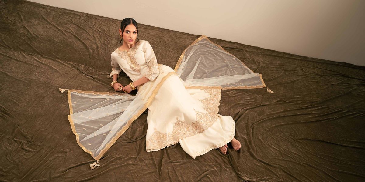 Formal Pakistani Dresses for Women in 2025