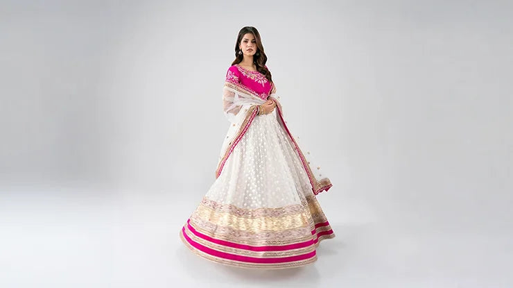 The Definitive Guide to Luxury Pakistani Designer Clothing