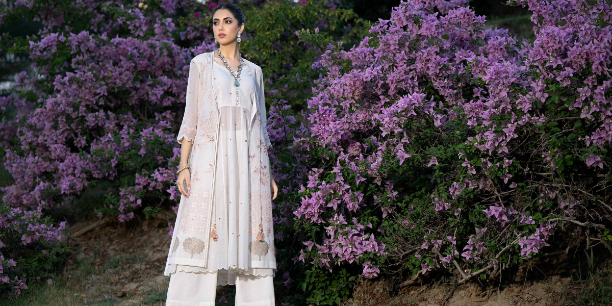 Top 3 Color Combinations for Party Wear Maxi