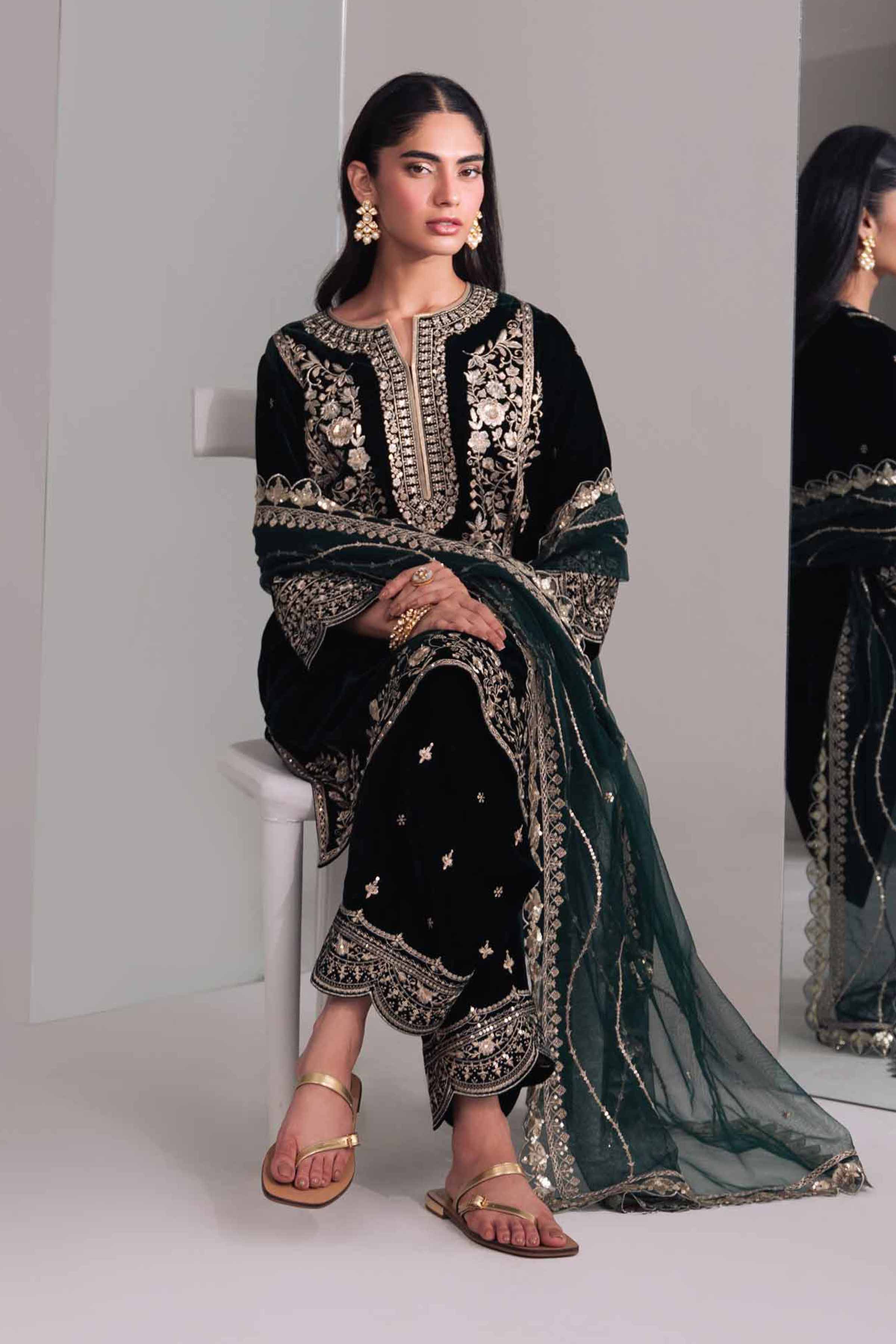 velvet shawls by nishat