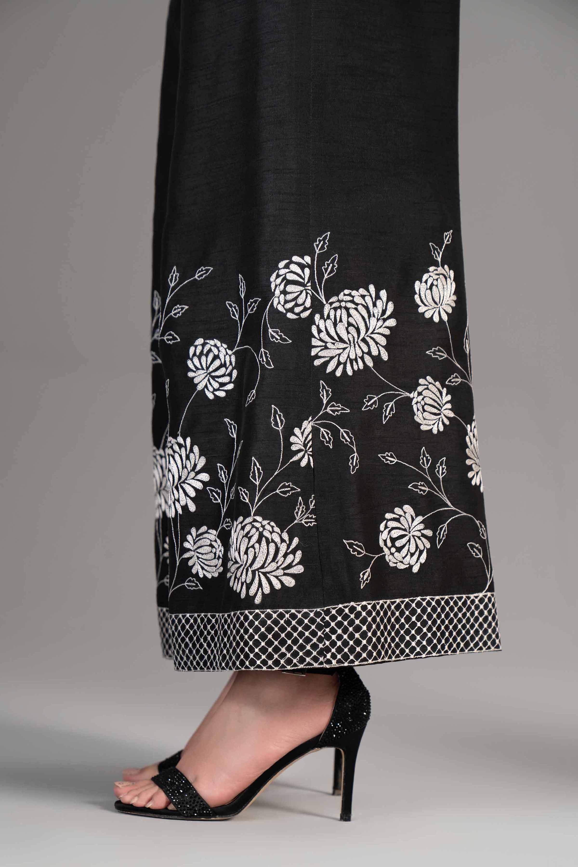 Best pant trousers for ladies online in Pakistan